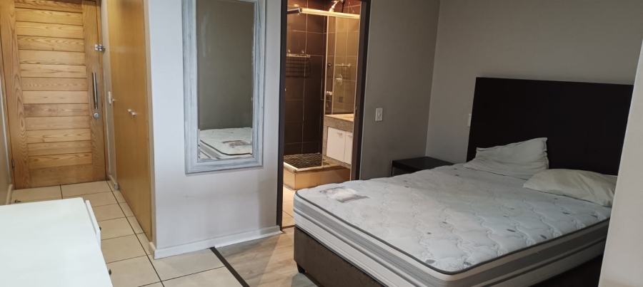 1 Bedroom Property for Sale in De Waterkant Western Cape